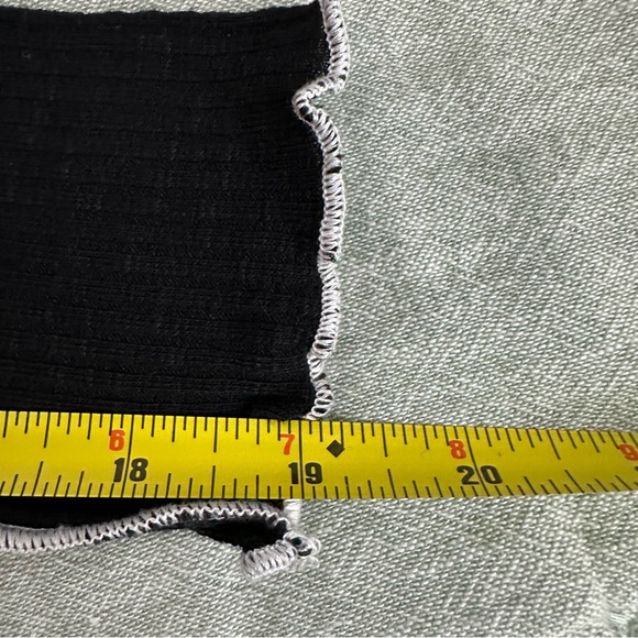 Princess Polly Women’s Christa Long Sleeve Mini Dress Size 2 - Picture 8 of 8